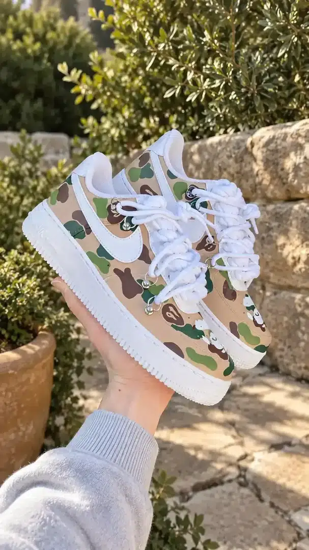Tan / Green — Luxury LUXURY colorway
