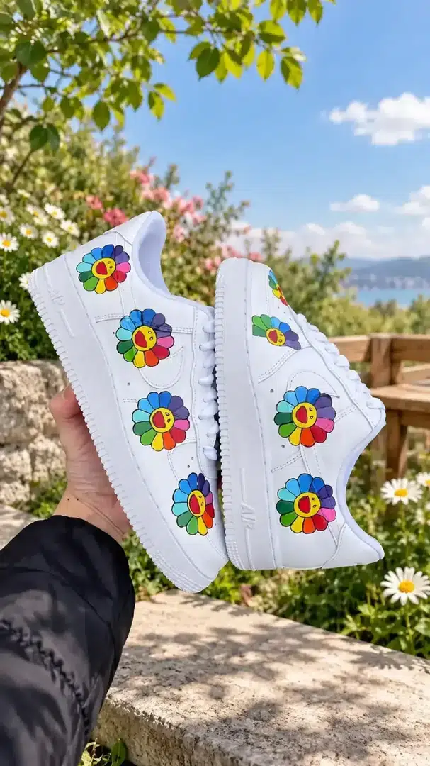 White / Multicolor — Luxury · 12 LUXURY colorway