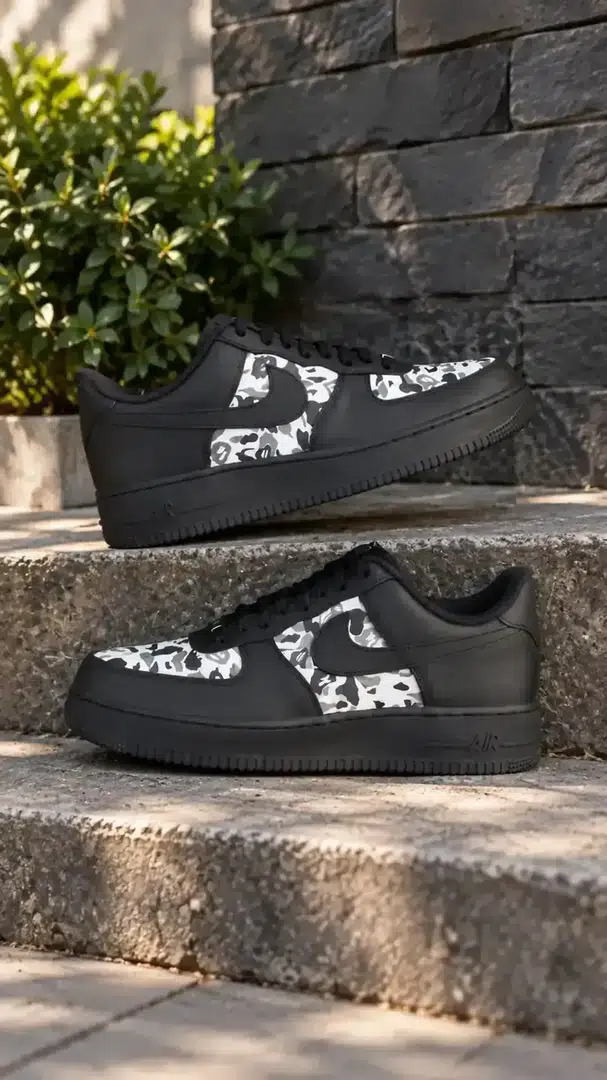Black / White — Luxury · 33 LUXURY colorway