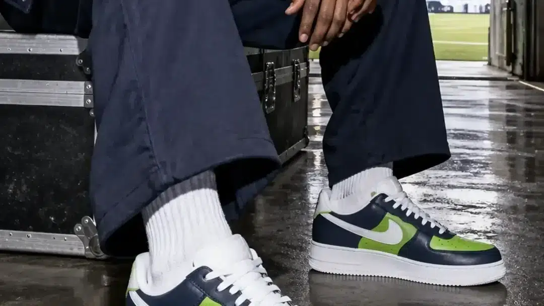 Navy / Green — Gridiron