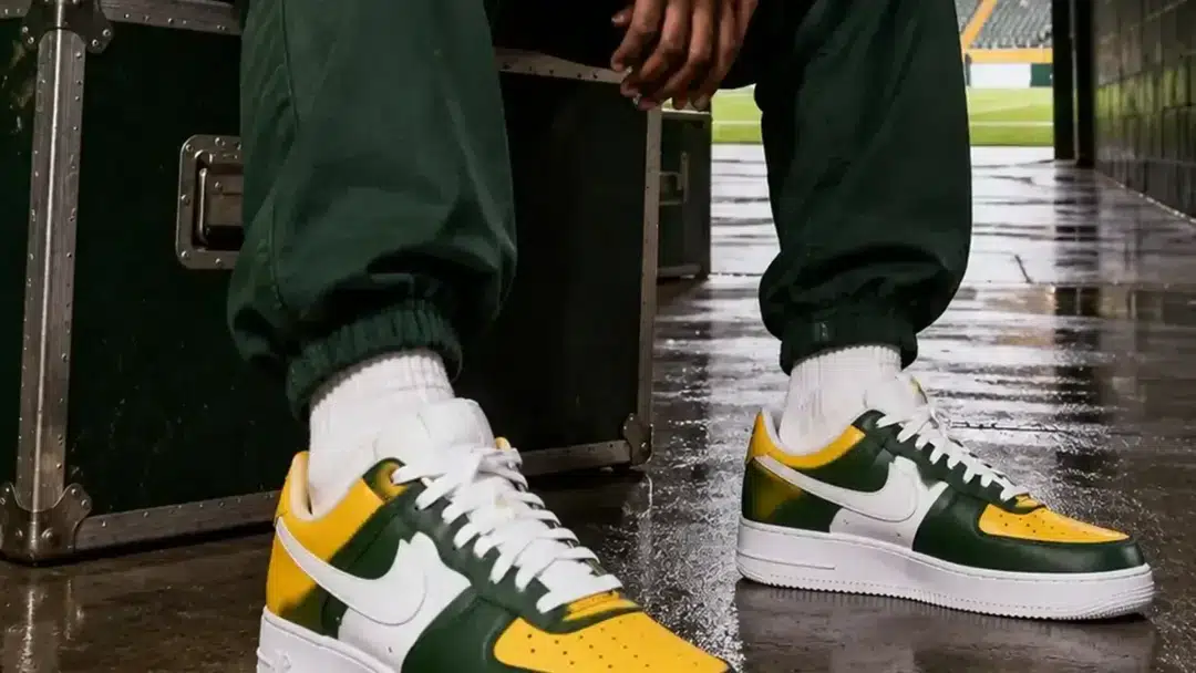 Green / Yellow — Gridiron · 23