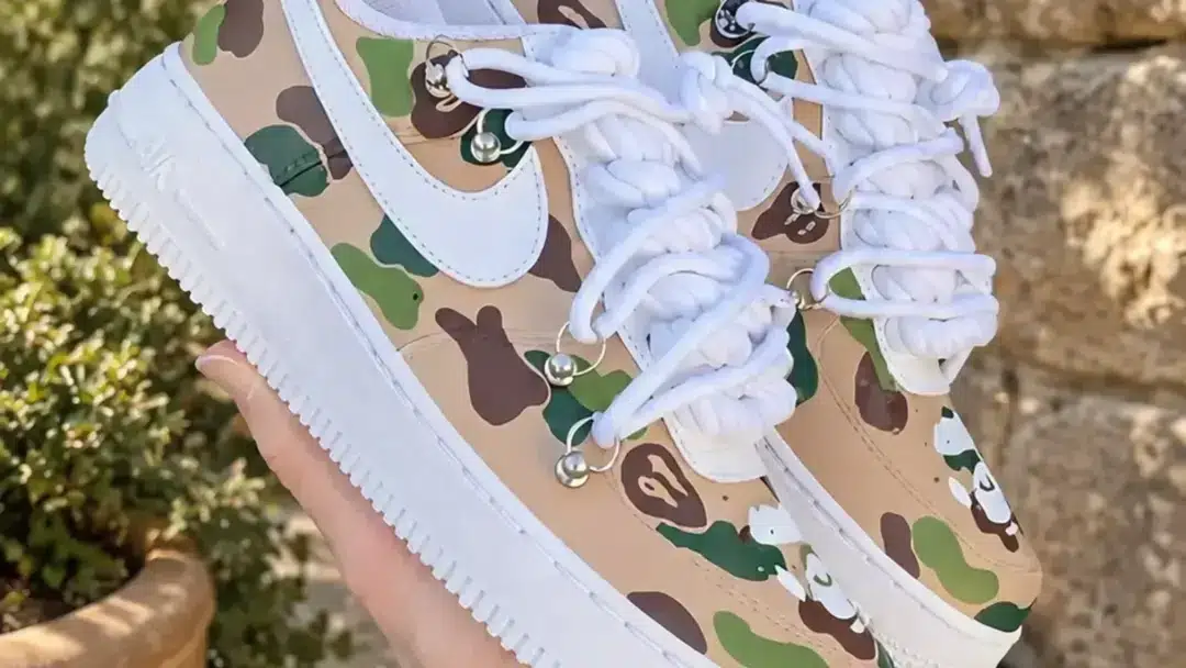 Tan / Green — Luxury