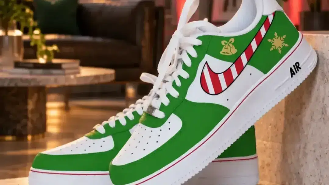 Green / White — Seasonal Drops — full-pair product view