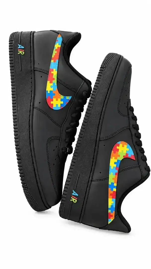 Black / Multicolor — Artisan