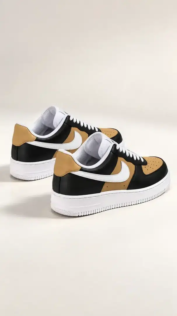 Black / Gold — Gridiron