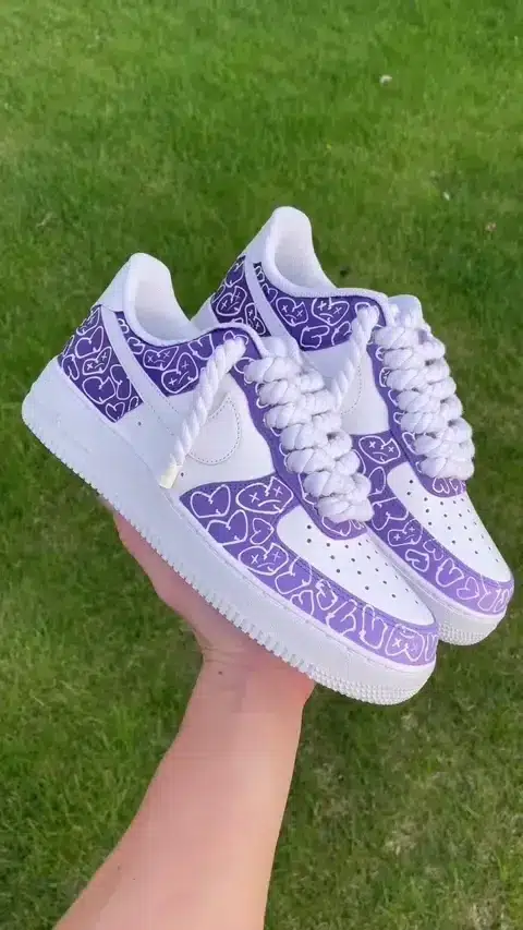 Purple / White — Artisan approved product view 1 of 4