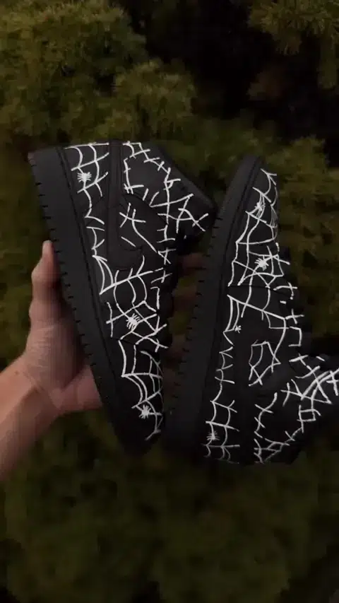 Black / White — Artisan Jordan 1 approved product view 1 of 4